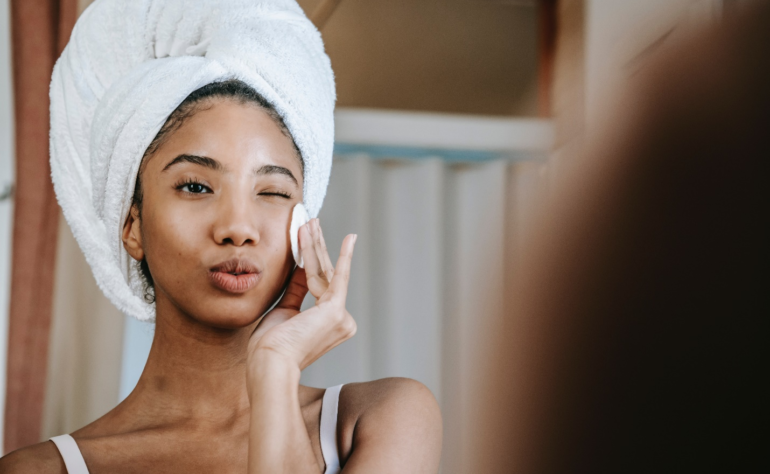 Do You Need Facial Toner? 7 Reasons to Include Toner in Your Skincare Routine