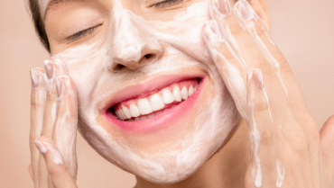 How to Choose the Right Facial Cleanser for Yourself?