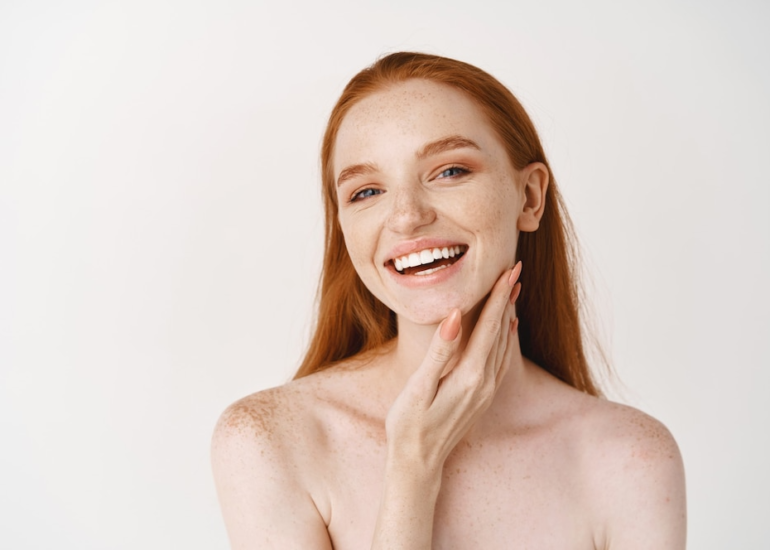 close-up-young-beautiful-redhead.png